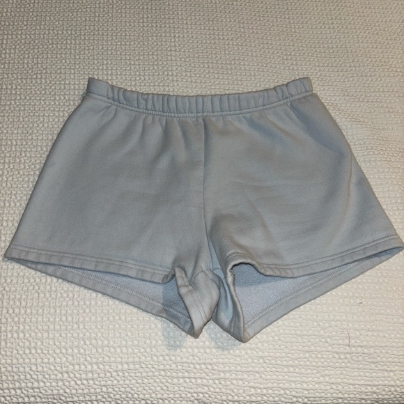 Aritzia Light Blue Cozy Fleece Perfect Hi-Rise Mini Sweatshort - Picture 5 of 6